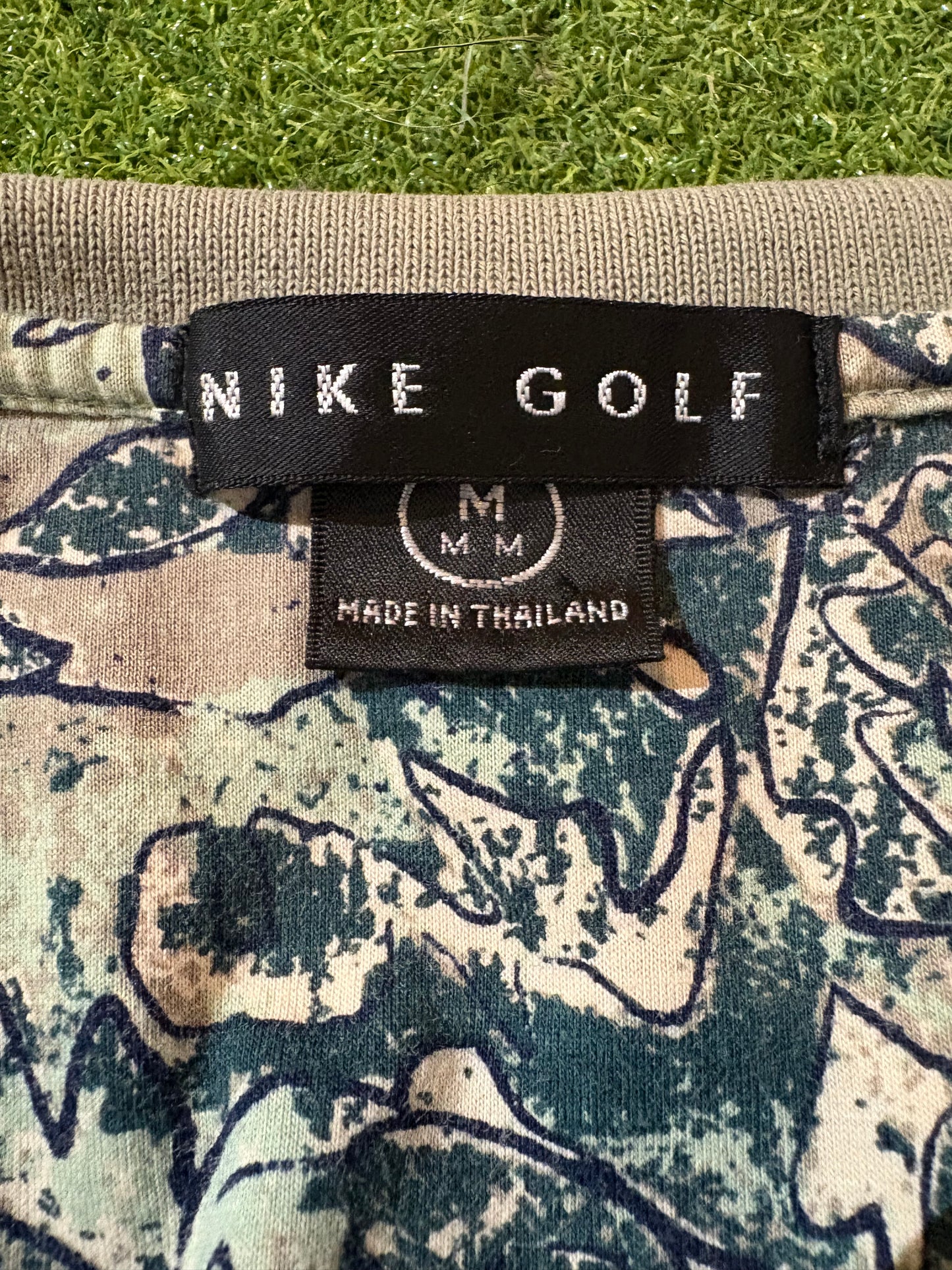 Nike Vintage abstract/floral Polo (M)