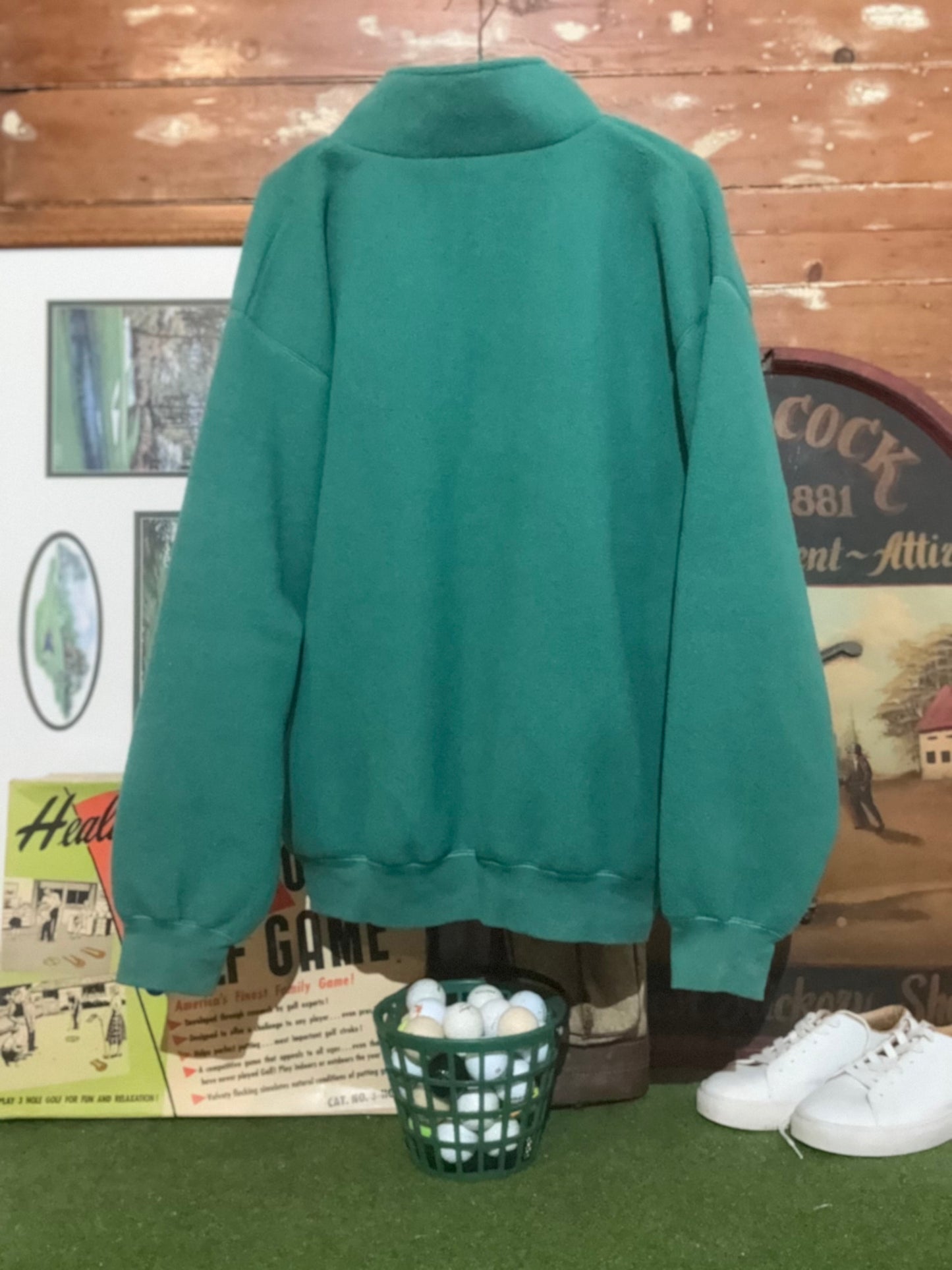 Vintage Reebok sweater (XL)