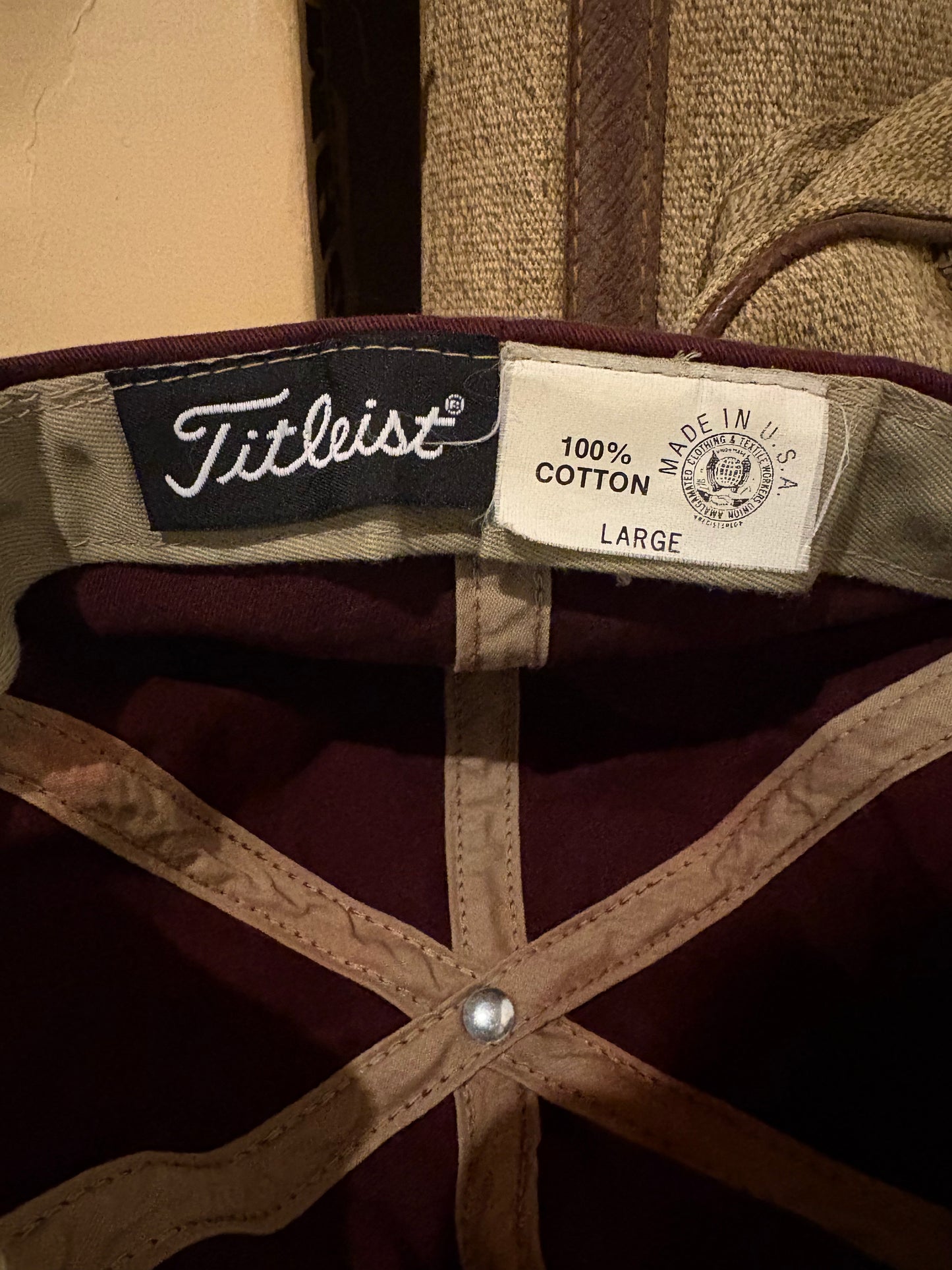 Vintage Titleist elastic fitted Hat