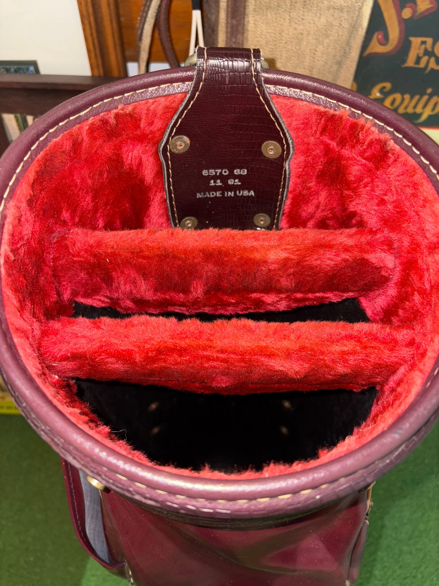 Retro leather faux gator-skin velour stand bag